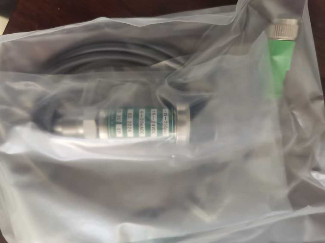 NAGANO KEIKI压力传感器ZT11 3000PSI-传感器ZT11-D01 -15-3000PSI   ZT11-D01 （-15~150PSI） (2)