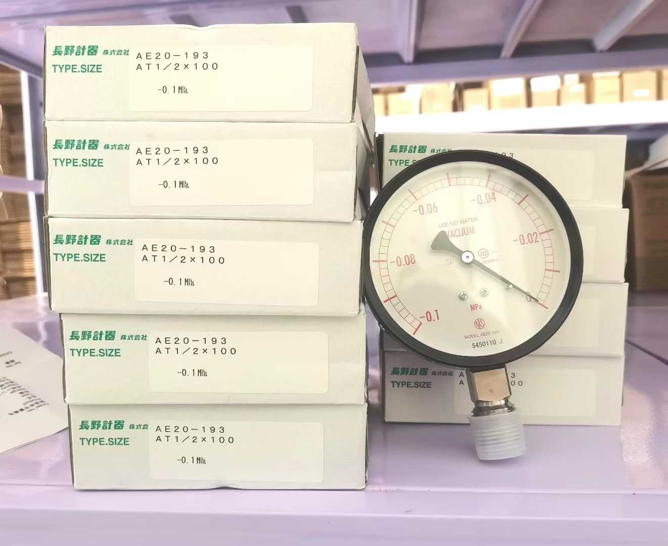 NKS长野计器压力表AE20-193-3000200XXXJ0   (-0.1-0MPA) 禁水处理