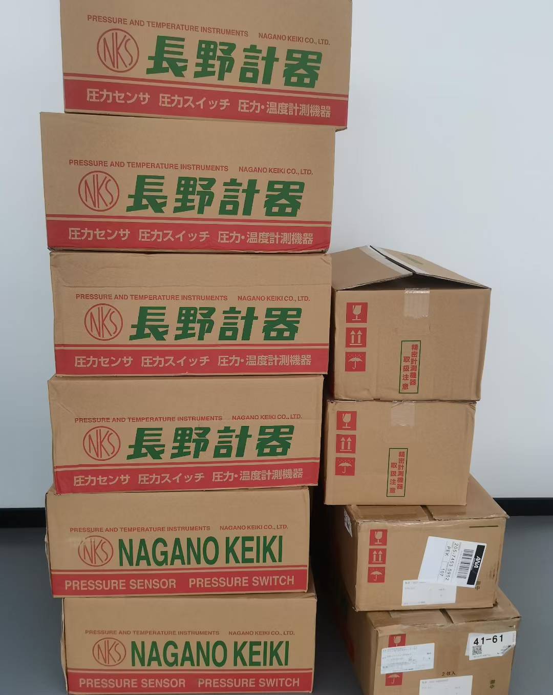 NKS长野电接点温度计 TF54-01D-122A2BｸC0000  (0~100℃)  （感温部直径φ10，感温部长度长度225mm) (2)