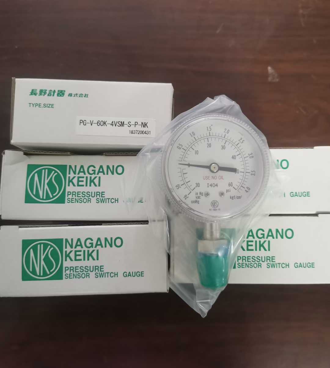 长野NKS特气压力表PG-V-60K-4VSM-S-P-NK  半导体行业专用